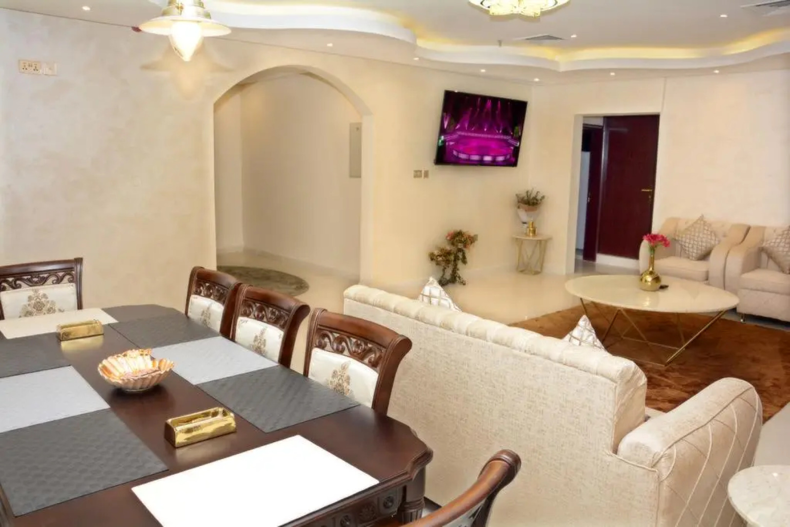 Al Fakhama Hotel Apartments