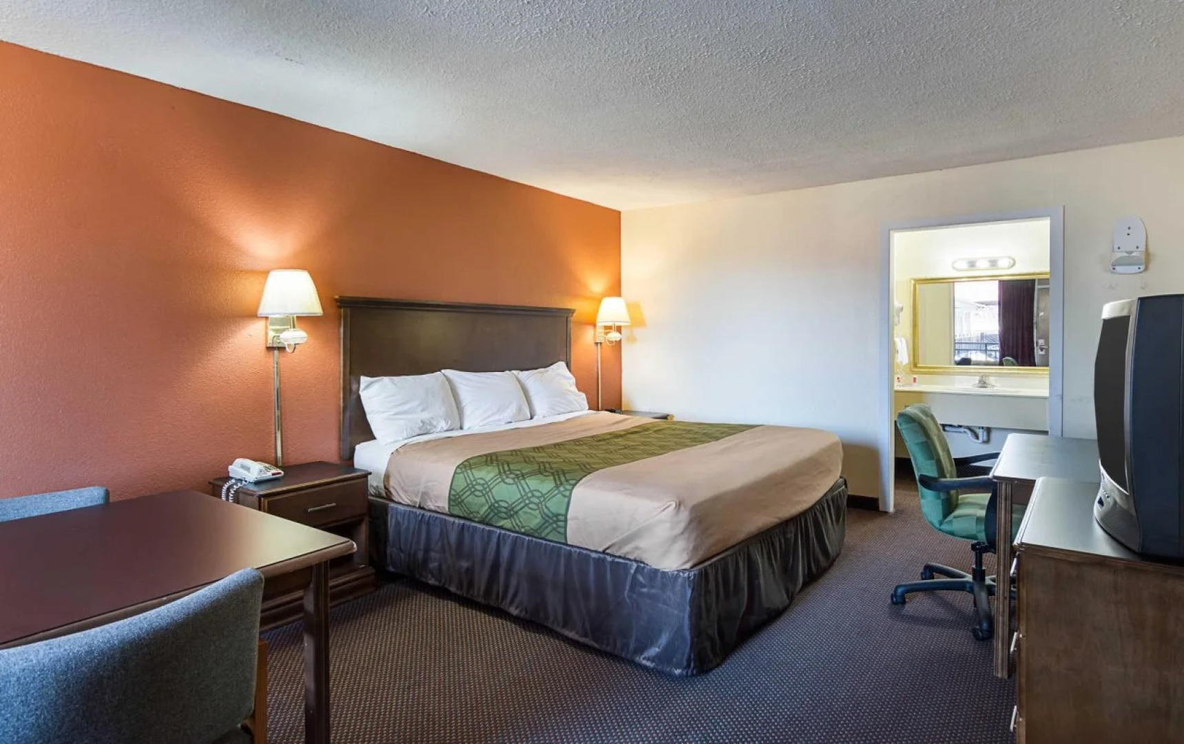 OYO Hotel Benton AR I-30