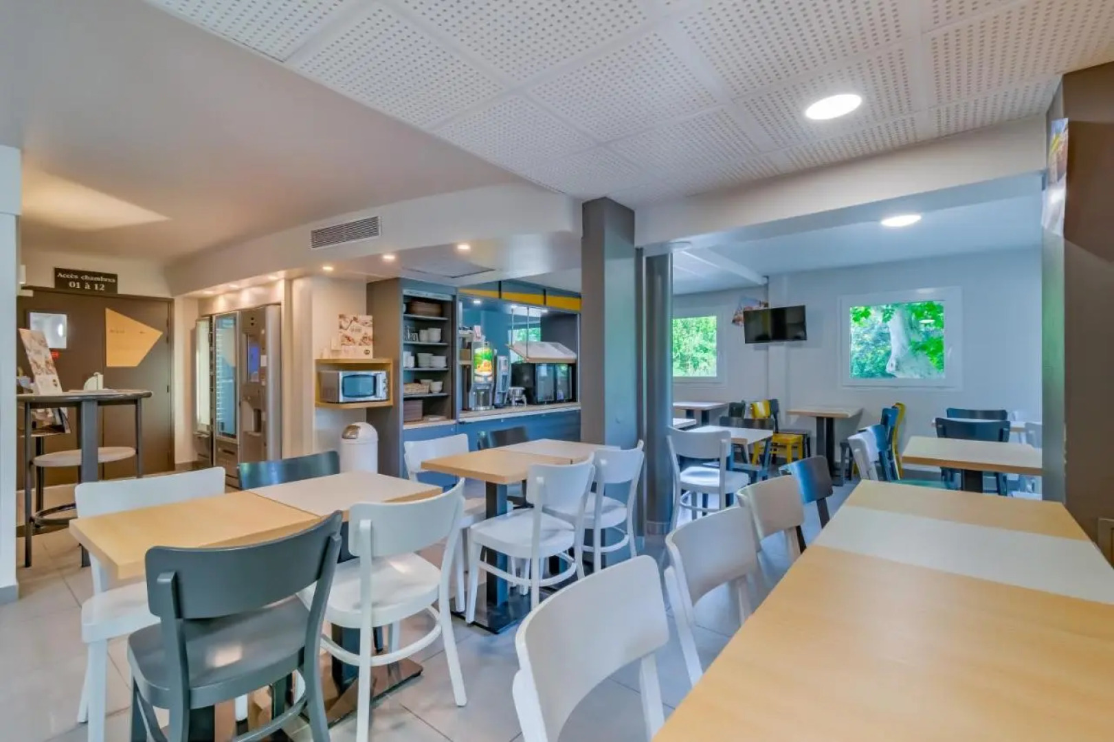 B&B HOTEL Marseille La Valentine