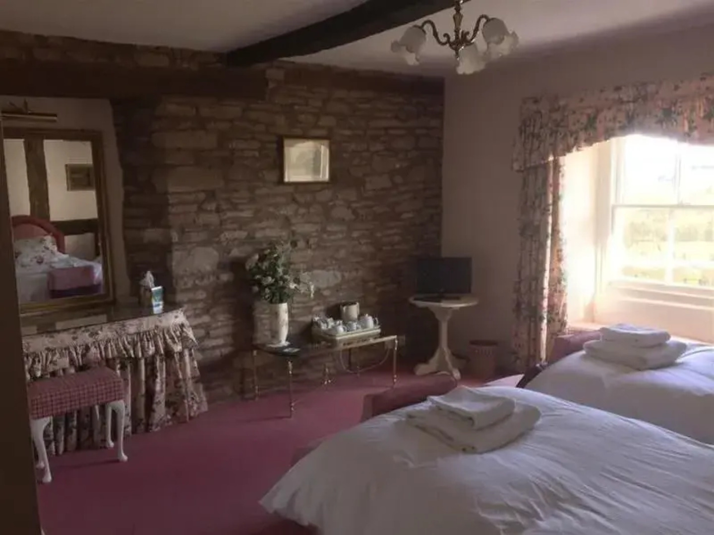 The Rhydspence Inn - Hotel