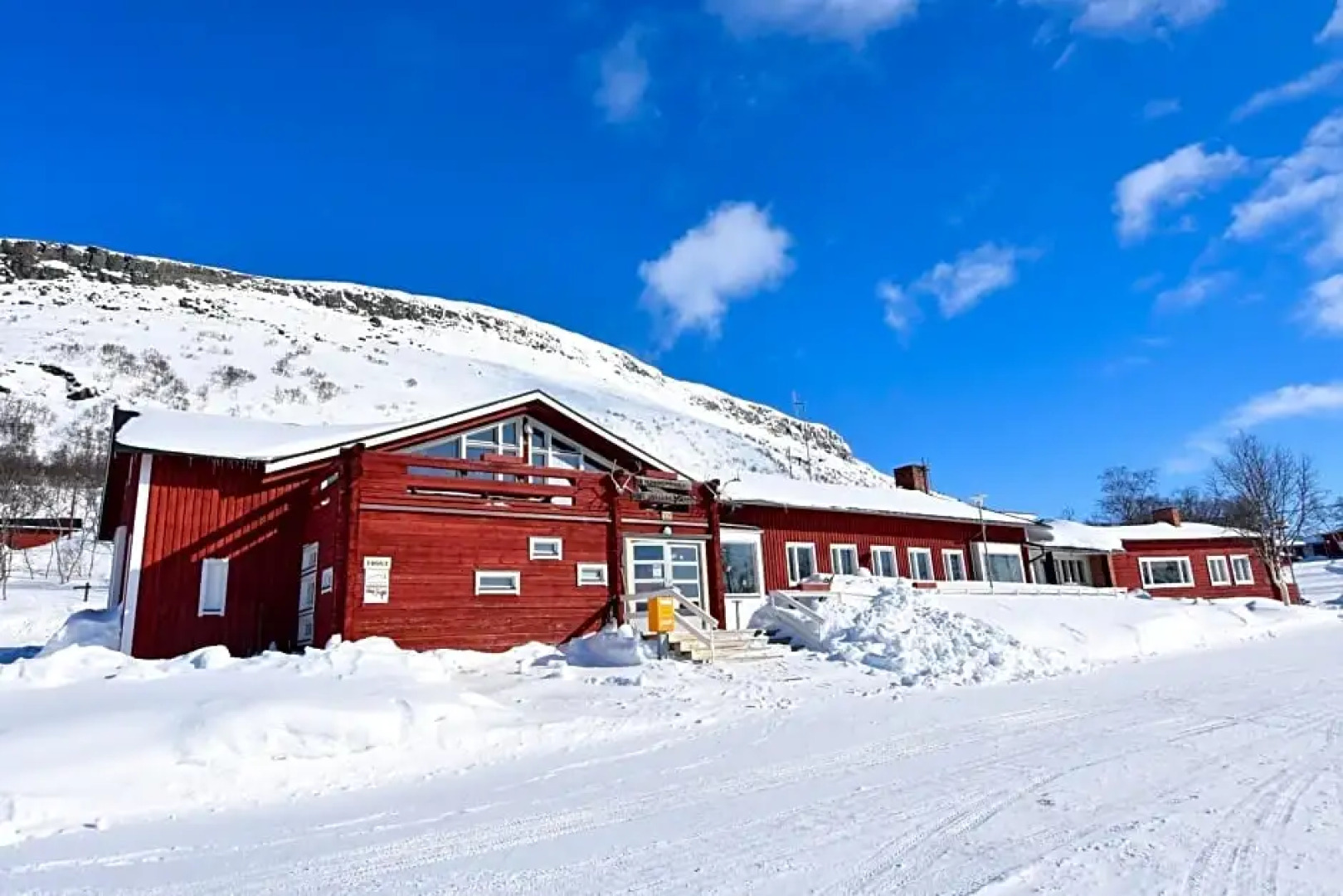 Kilpisjärven Retkeilykeskus Rooms