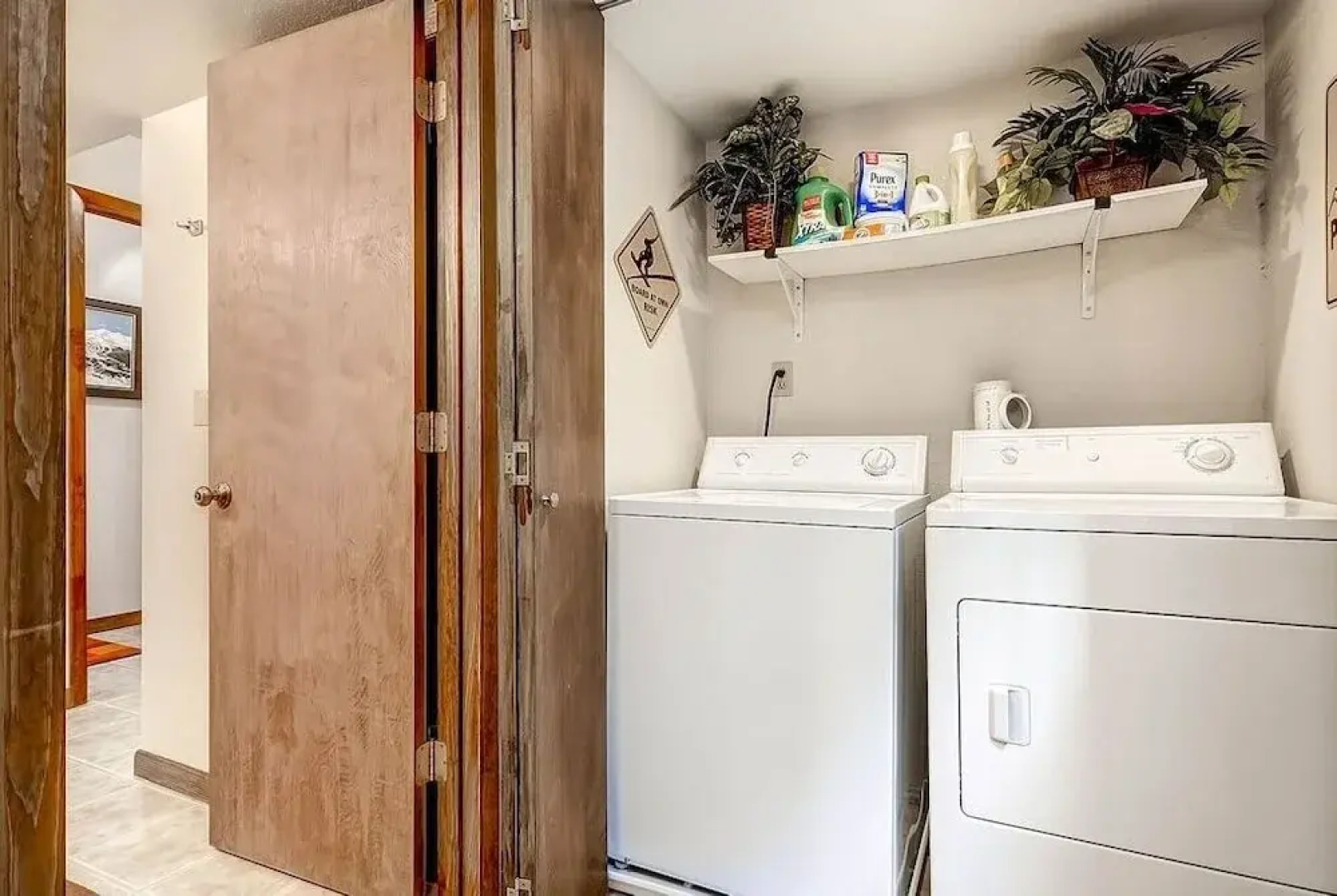 Park Place 101c 2 Bedroom Condo by RedAwning