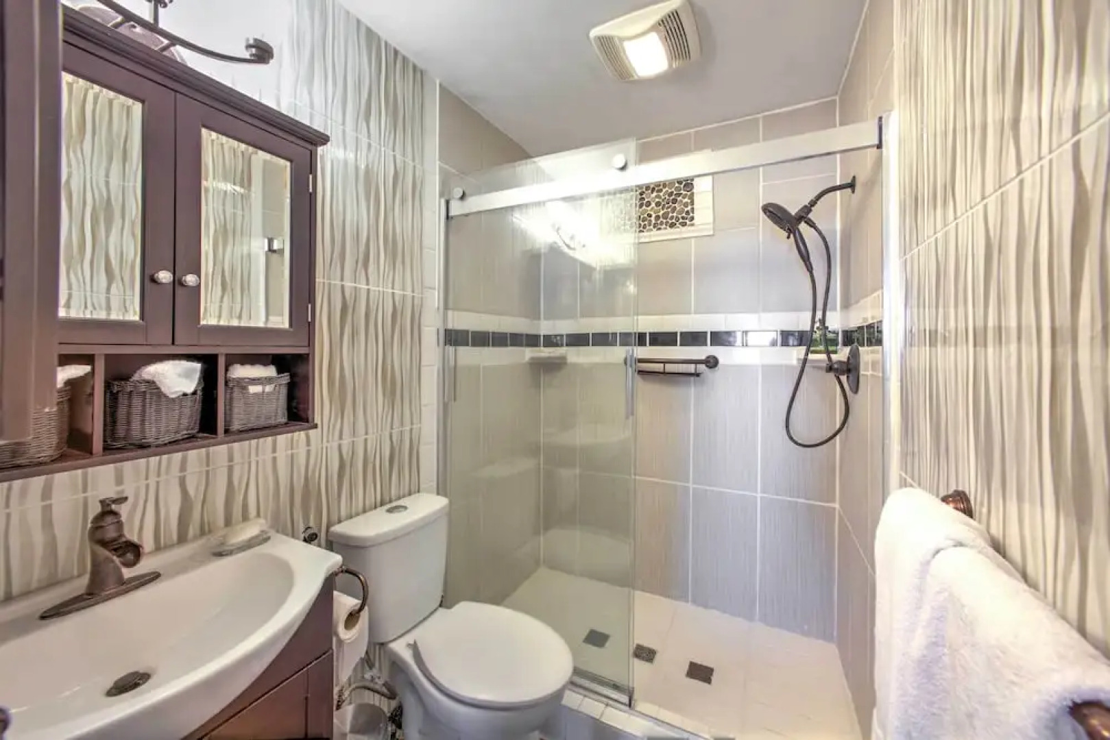 Hummelstown Hideaway Only 2 Miles to Hersheypark!