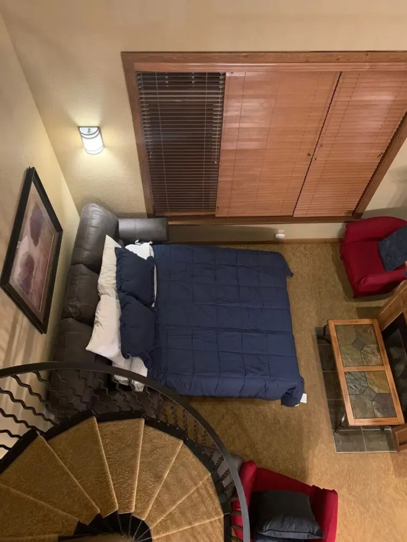 Spread Out In A Deluxe Suite En Suite Listed