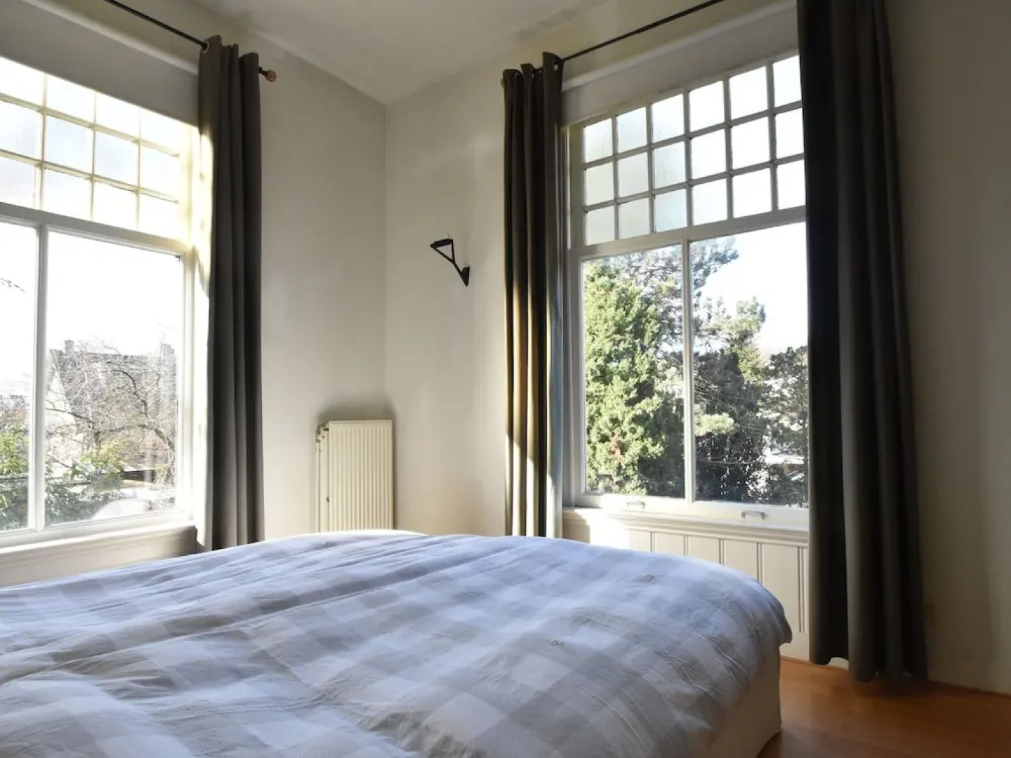 Luxurious Villa in Haarlem with Two Ponds