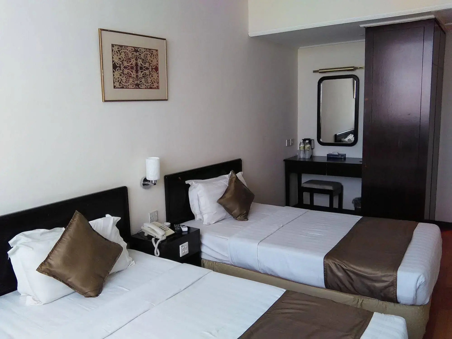 Telang Usan Hotel