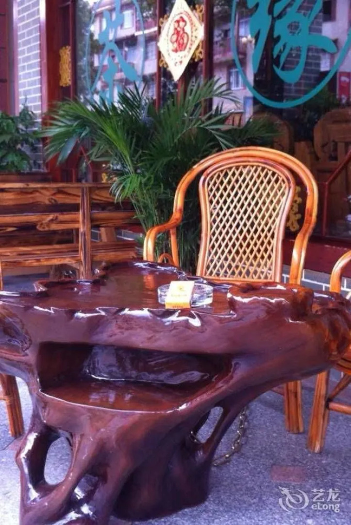 Xiangcaohu Holiday Hotel