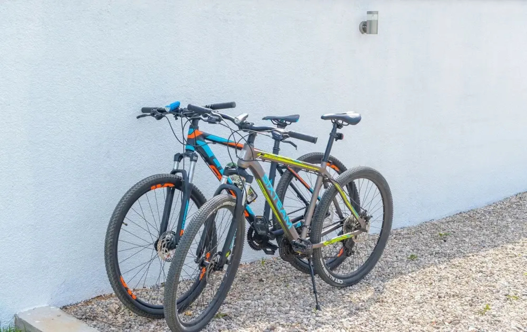 Sweet Retreat-Buna Riverside with pool