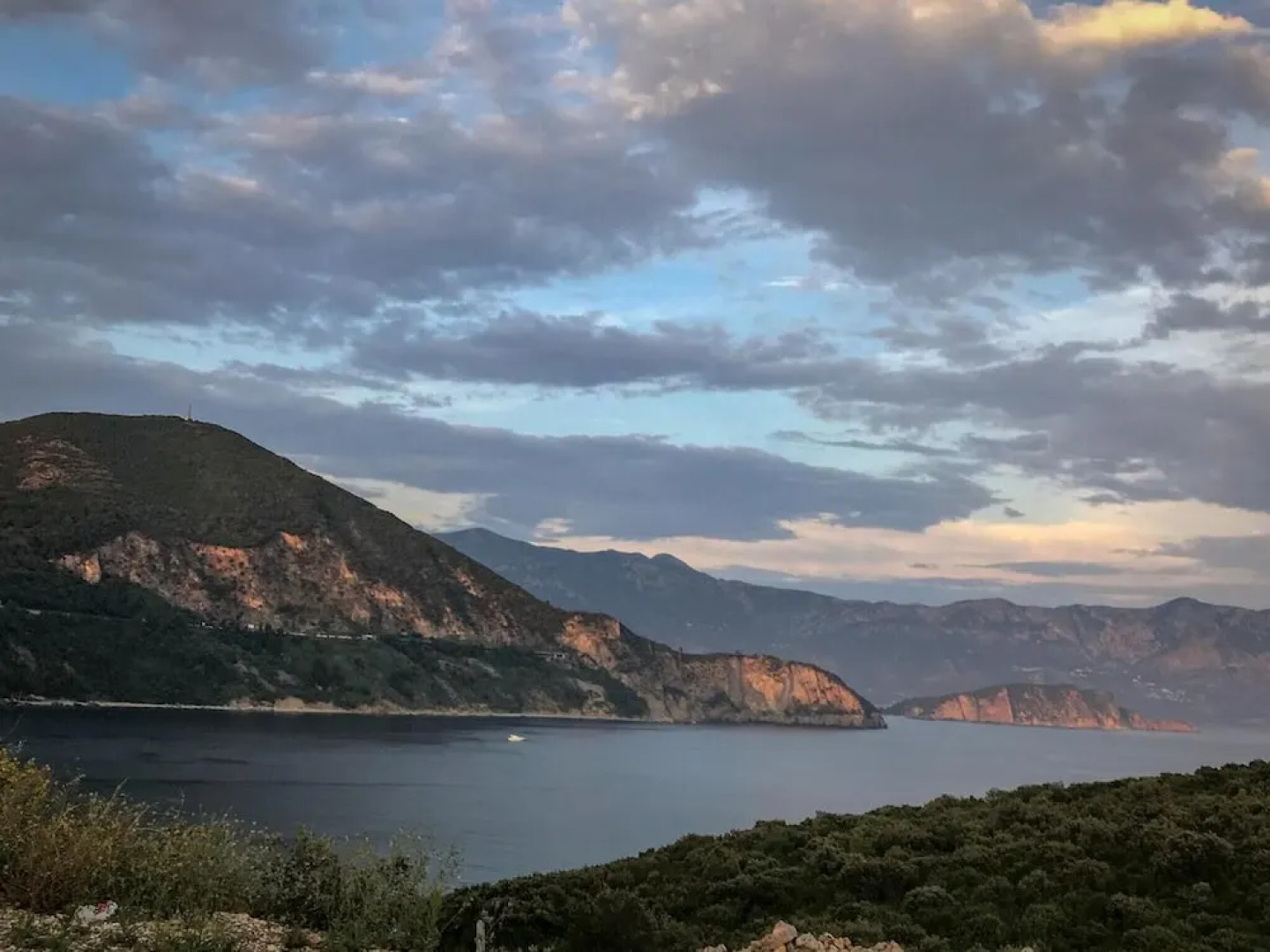 Villa With 3 Bedrooms in Zagora, With Wonderful sea View, Private Pool