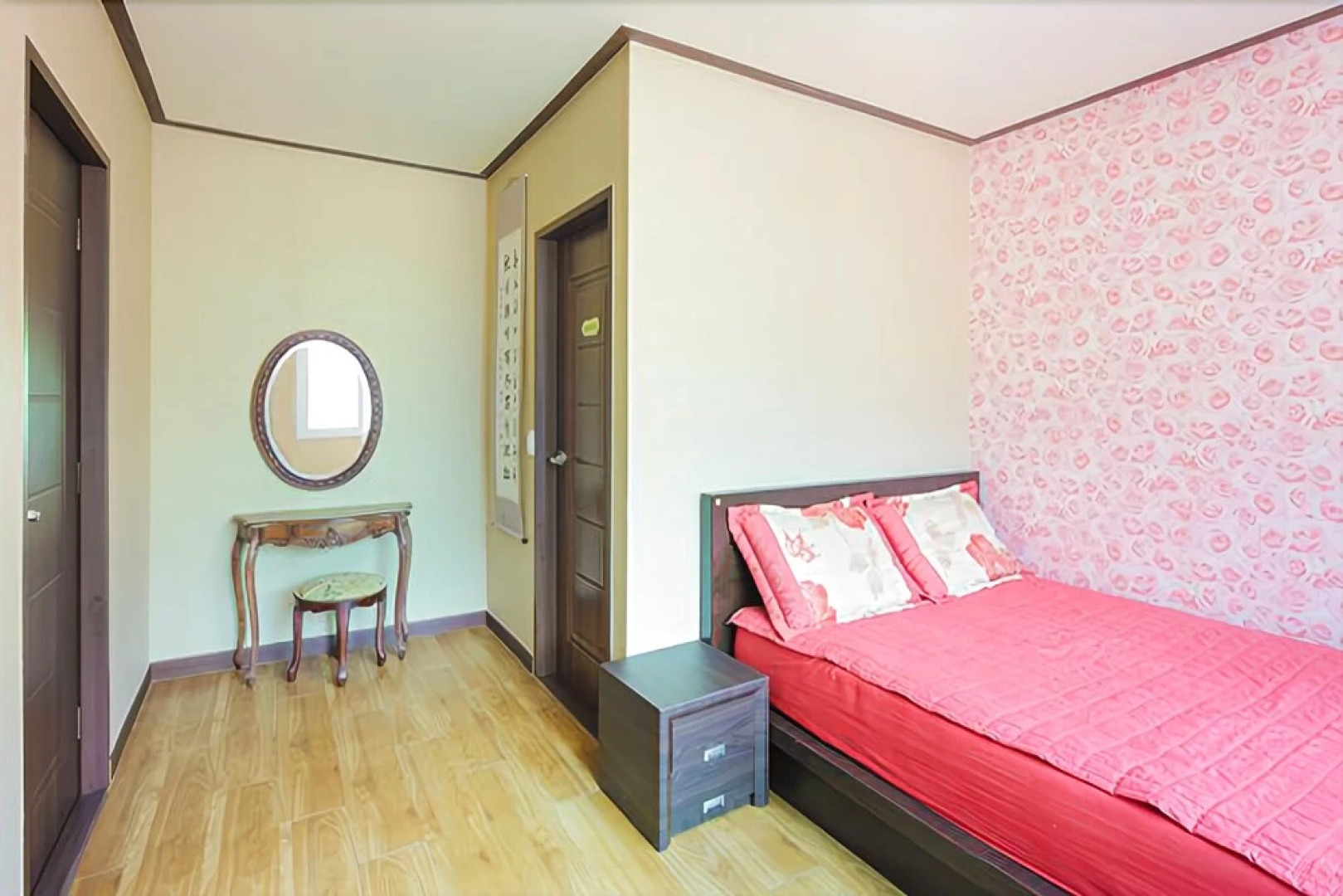 Pocheon Ant Village White House Pension