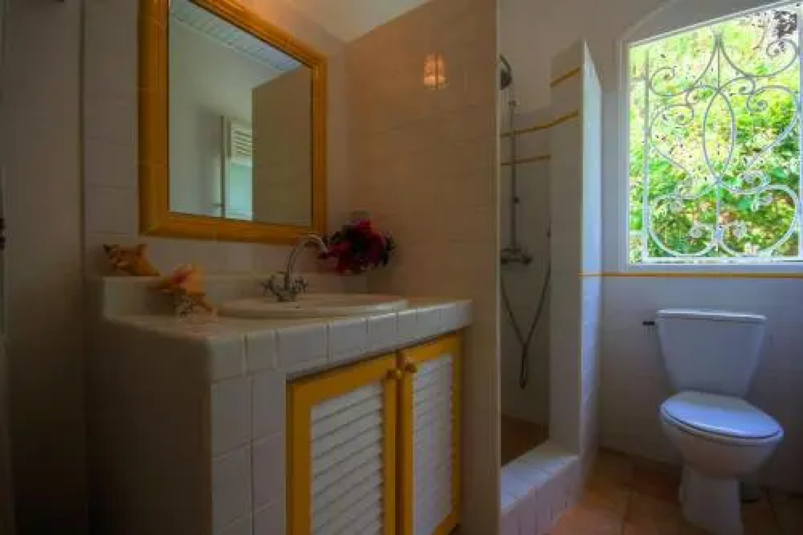 Villa avec piscine et vue mer (MQRO08)