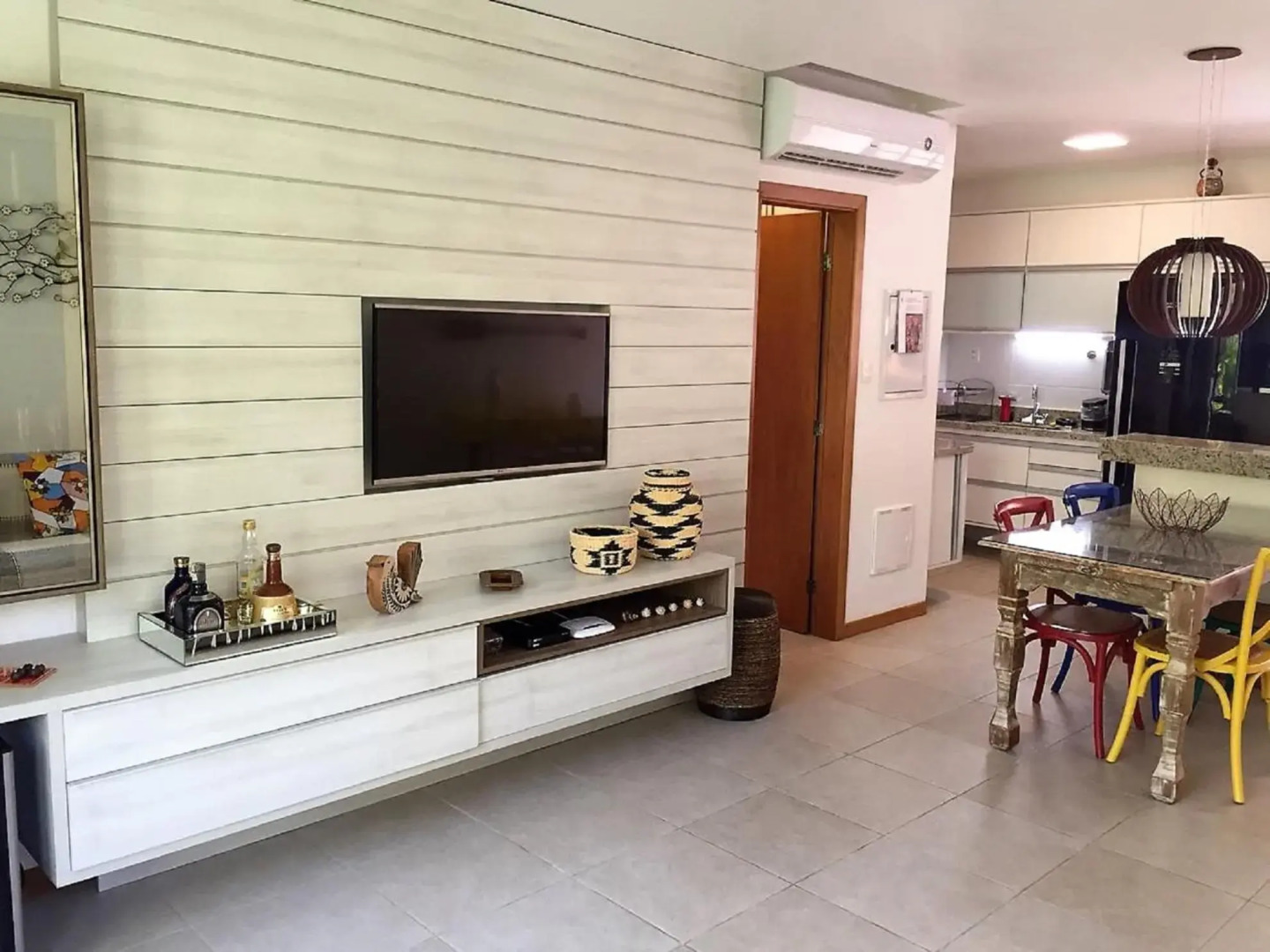 PRAIA DO FORTE ! Vilage de 80 m2 a 600 metros da vila