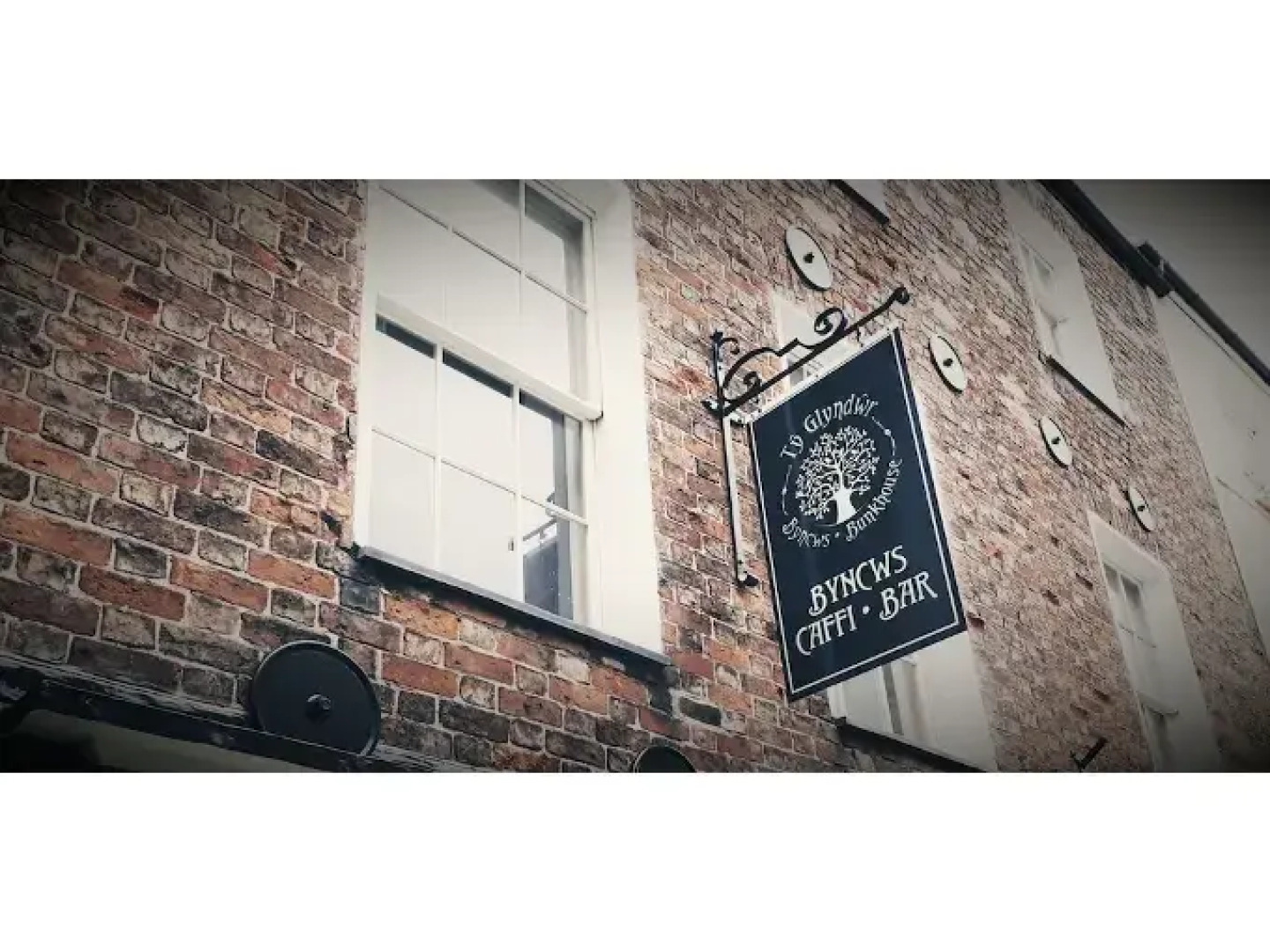 Ty Glyndwr Bunkhouse Bar and Cafe - Hostel