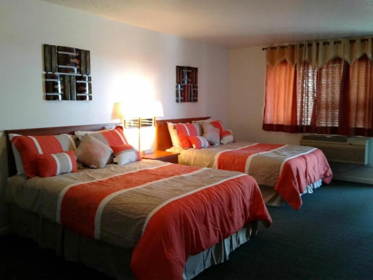 Motel West