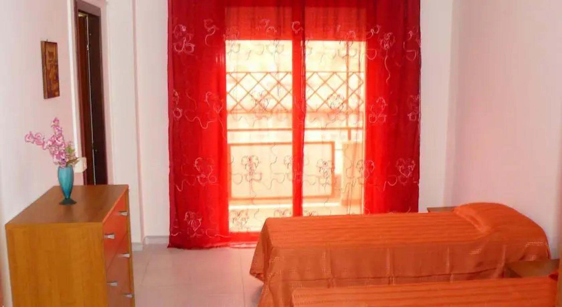 Caruso Holiday House