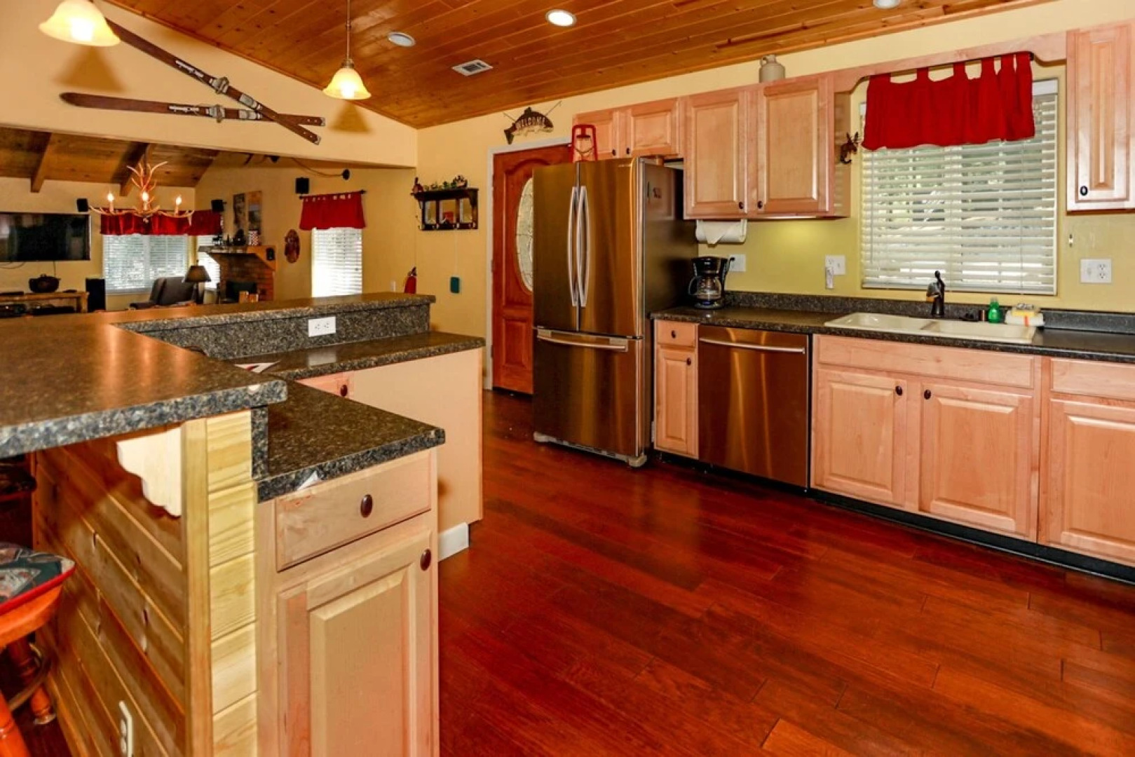 Lazy Bear Lodge 1235 by RedAwning