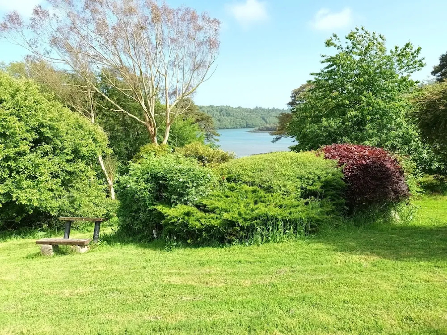 Sea View 1-bed Cottage With Private Garden