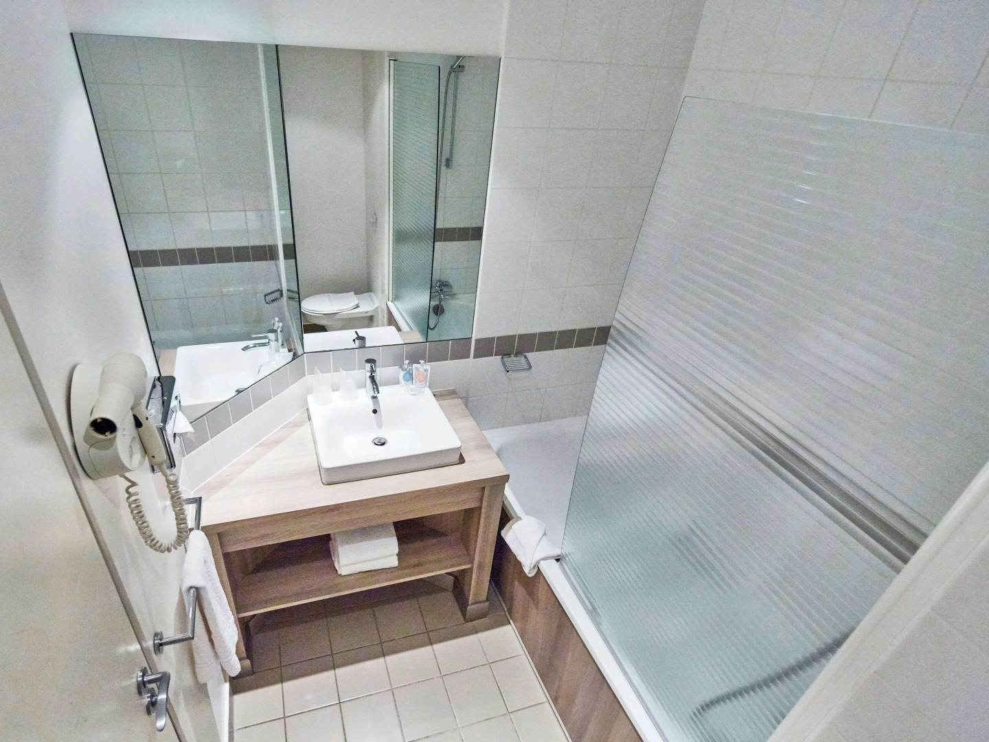 Hotel Campanile Le Bourget