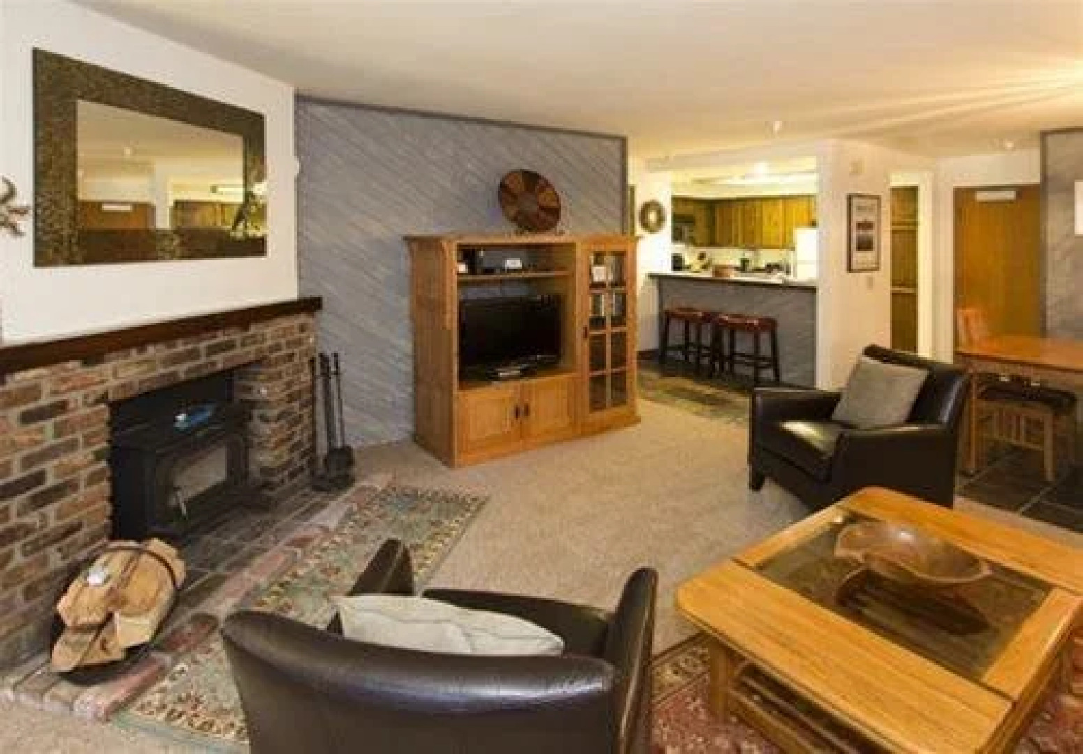 Aspen Creek Condos by Grand Mammoth Resorts