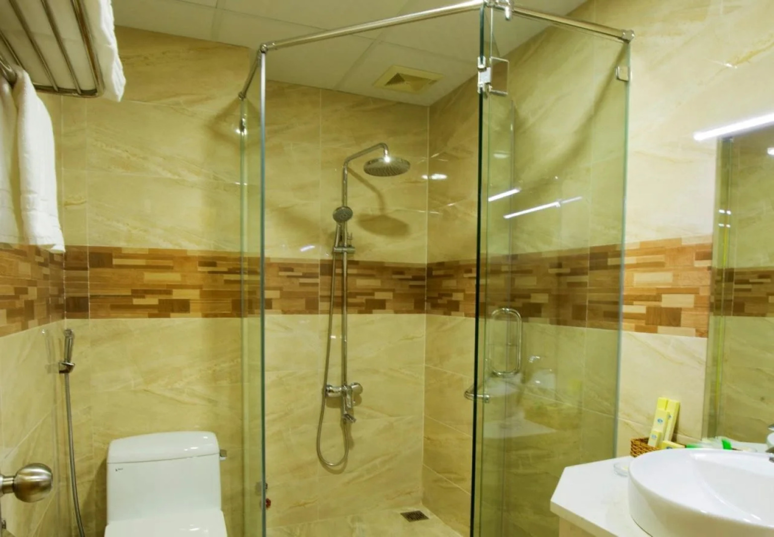 Happy Light Central Nha Trang