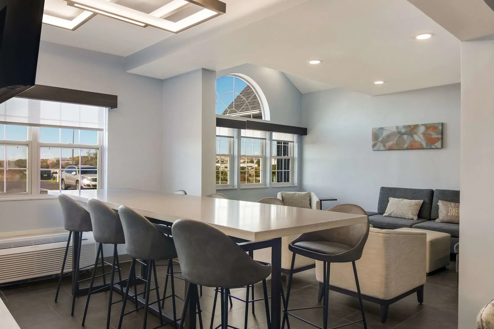 Spark by Hilton Clarion