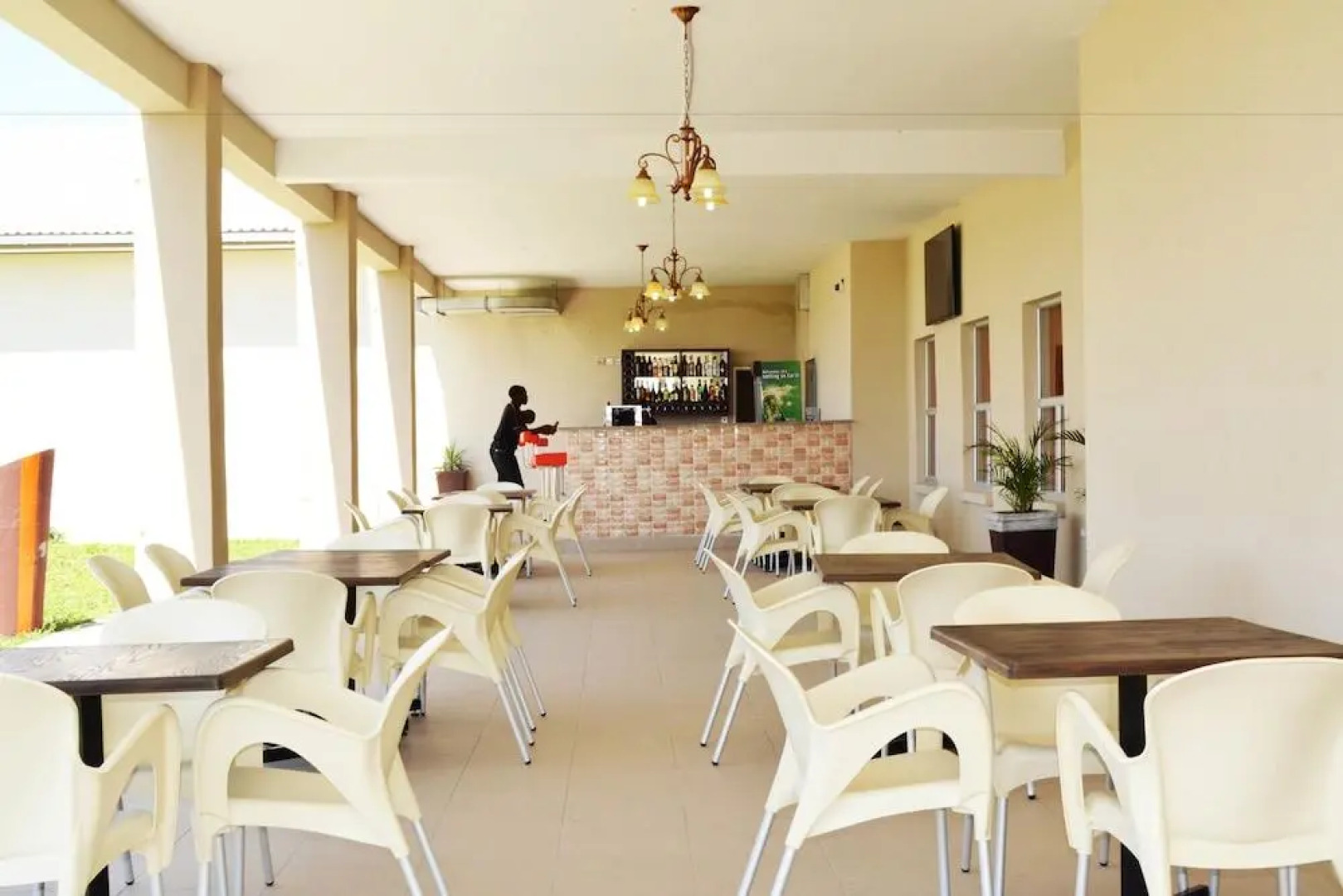 Thakadu Hotel, Casino & Conference Centre