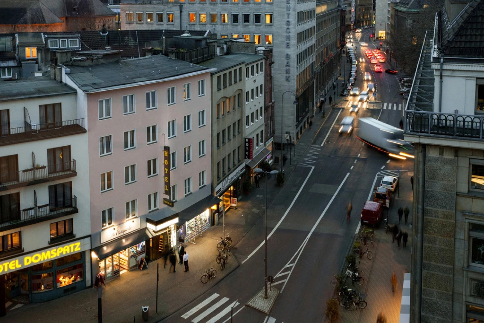 Boutique 003 Koln am DOM