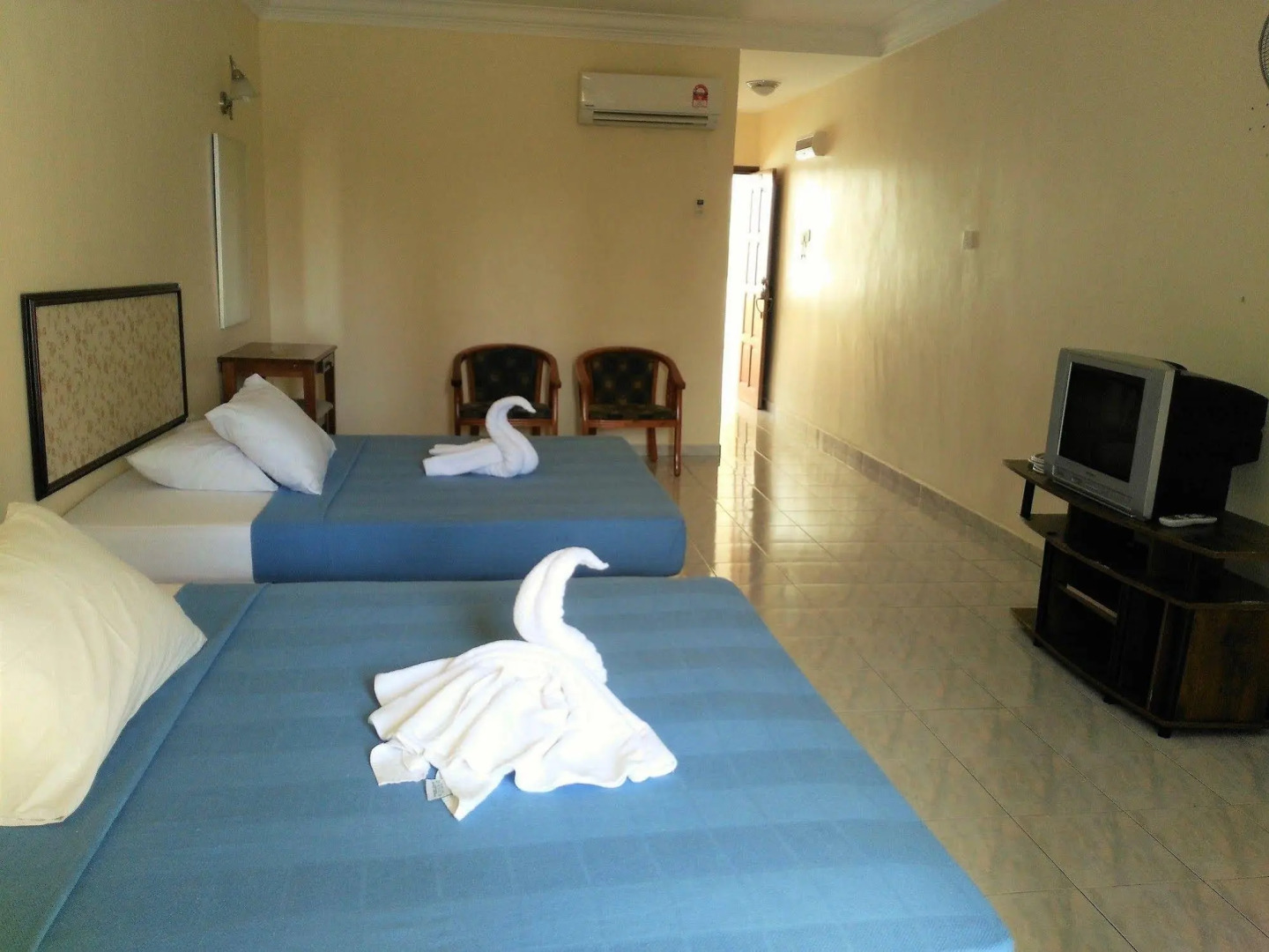 Teluk Batik Holiday Apartment