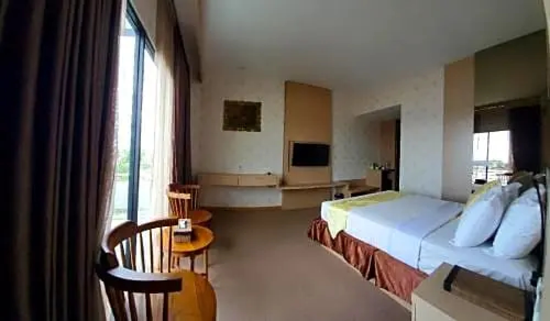 Grand Kartika Hotel
