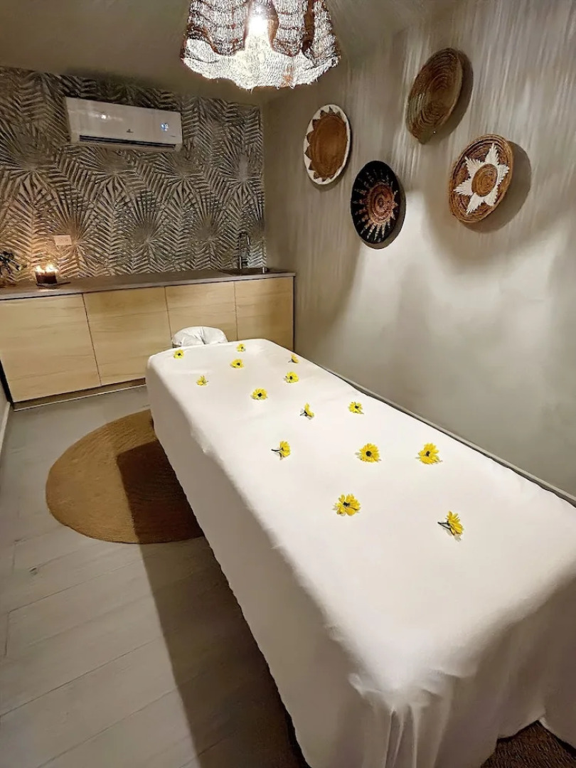 Bali Hotel Adults Only Isla Verde, a Trademark by Wyndham