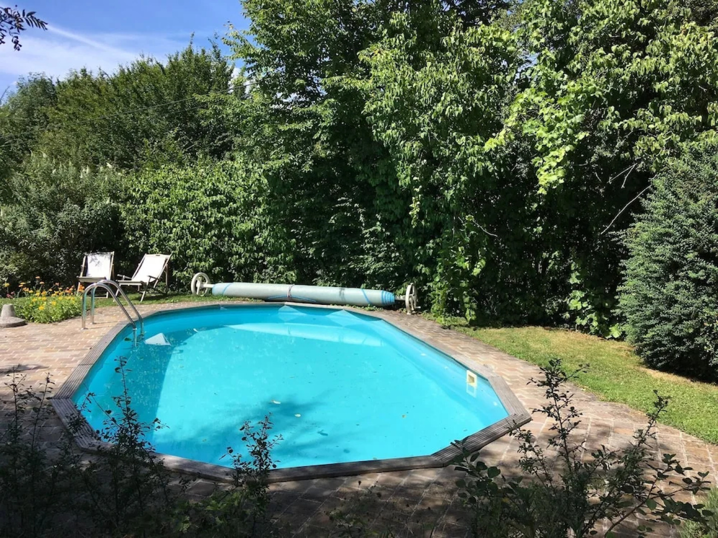 Charming Holiday Home in Sautour With Private Garden