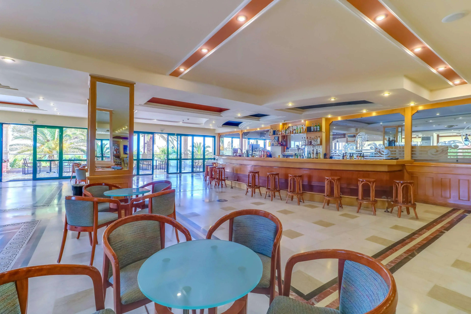 Отель Mare Monte Beach Hotel