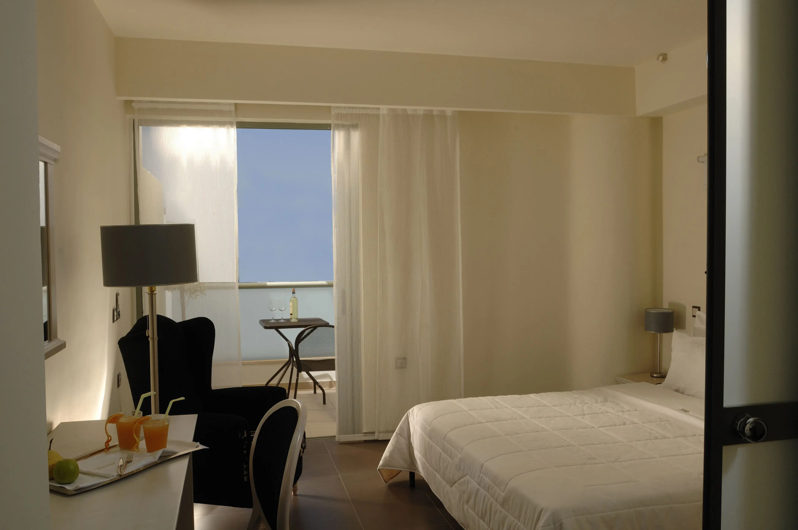 Angela Suites Boutique Hotel