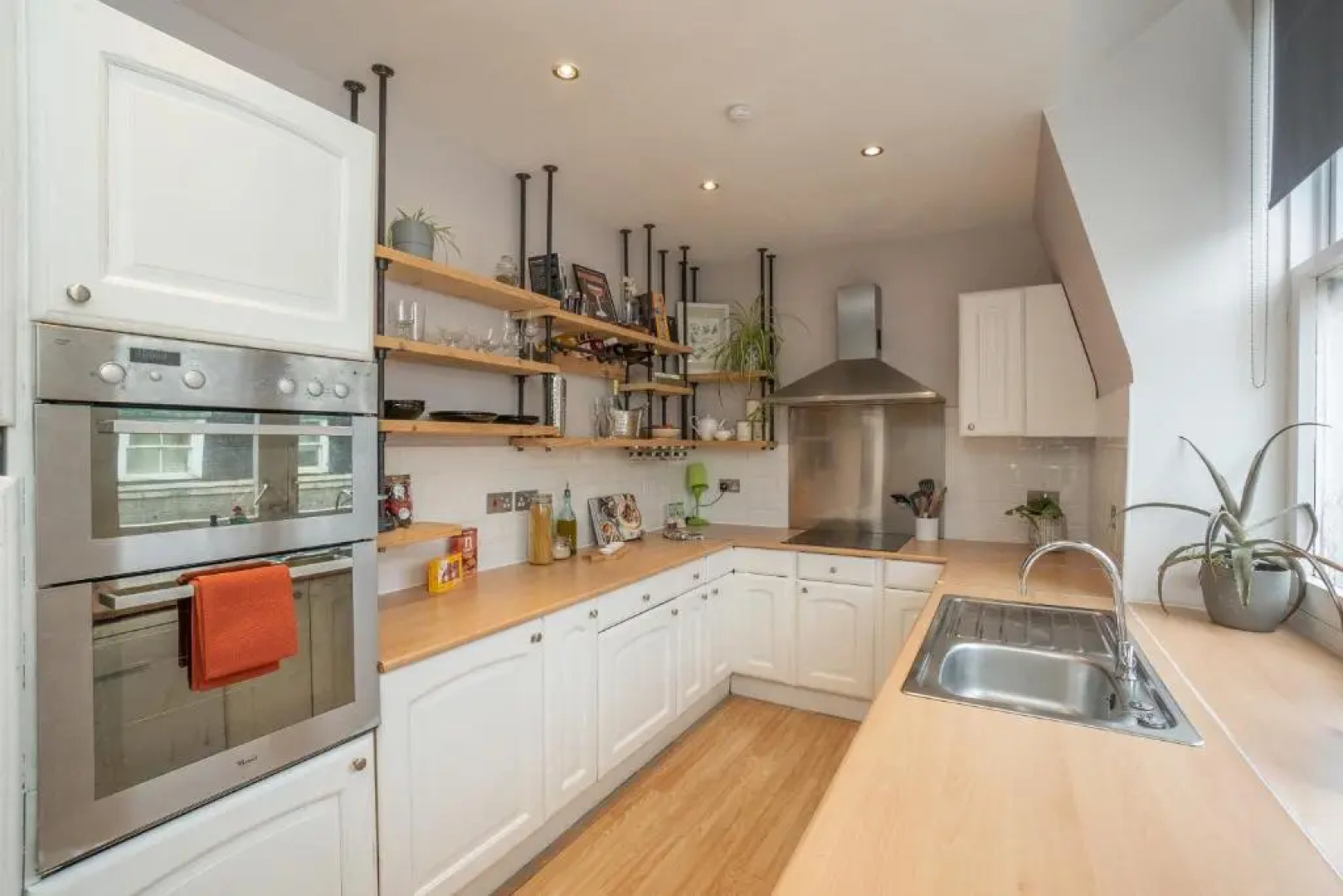 Vibrant City Centre Living