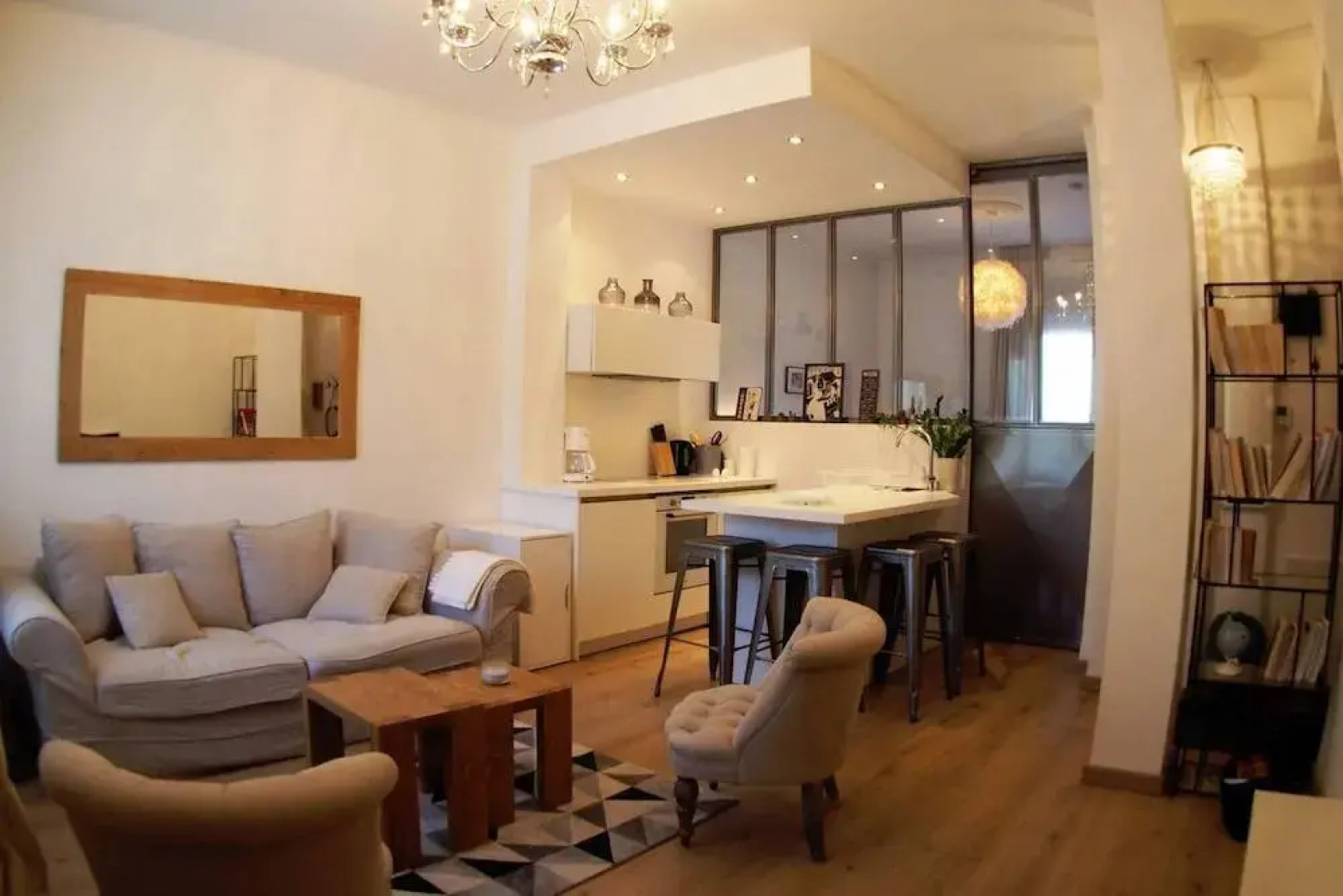 Annecy, apartment with car park near downtown and lake