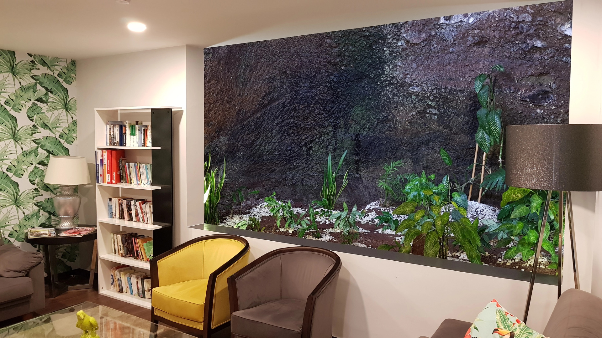 Santa Cruz Village Hotel