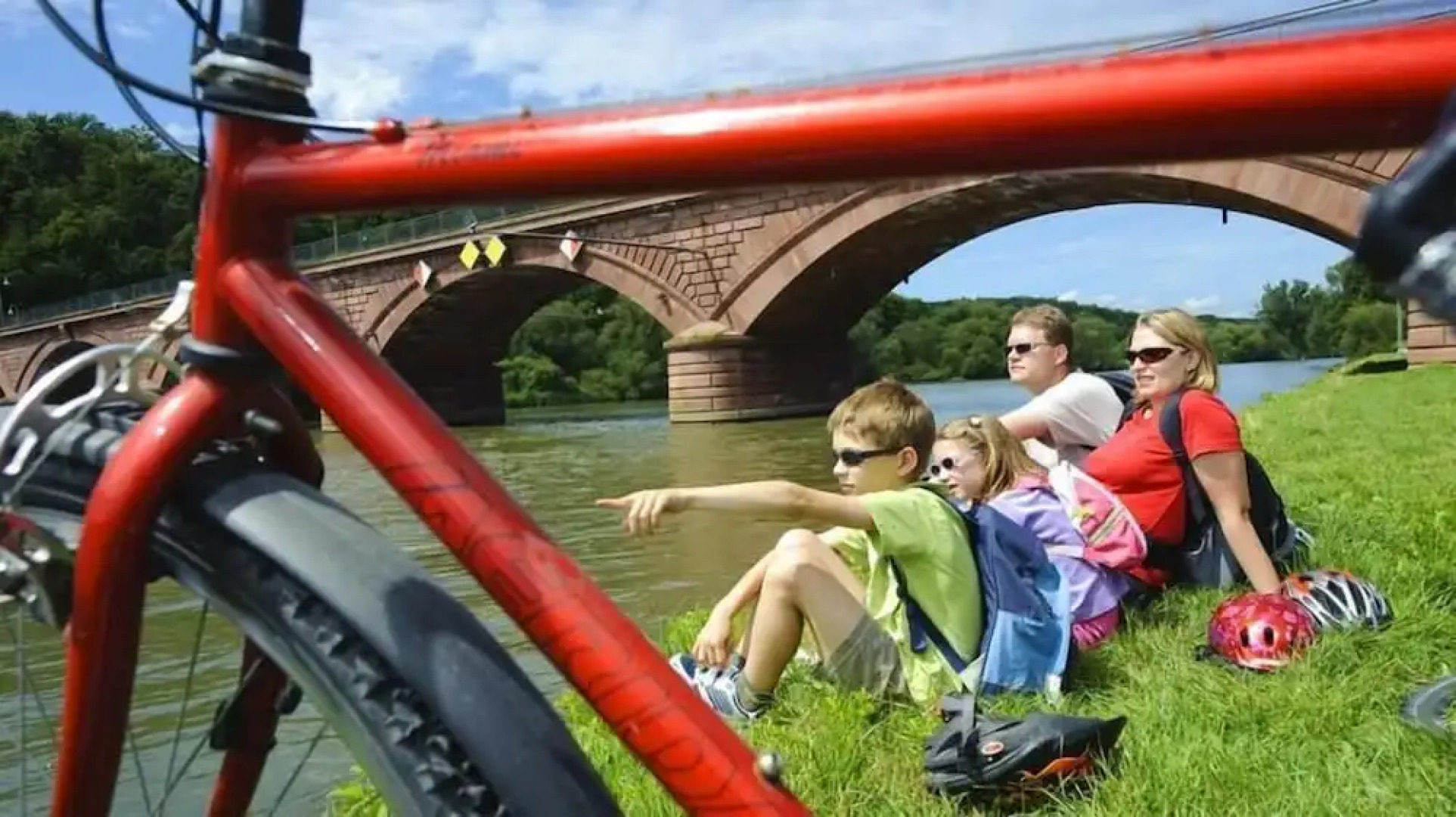 Stadthotel am Adenauerplatz