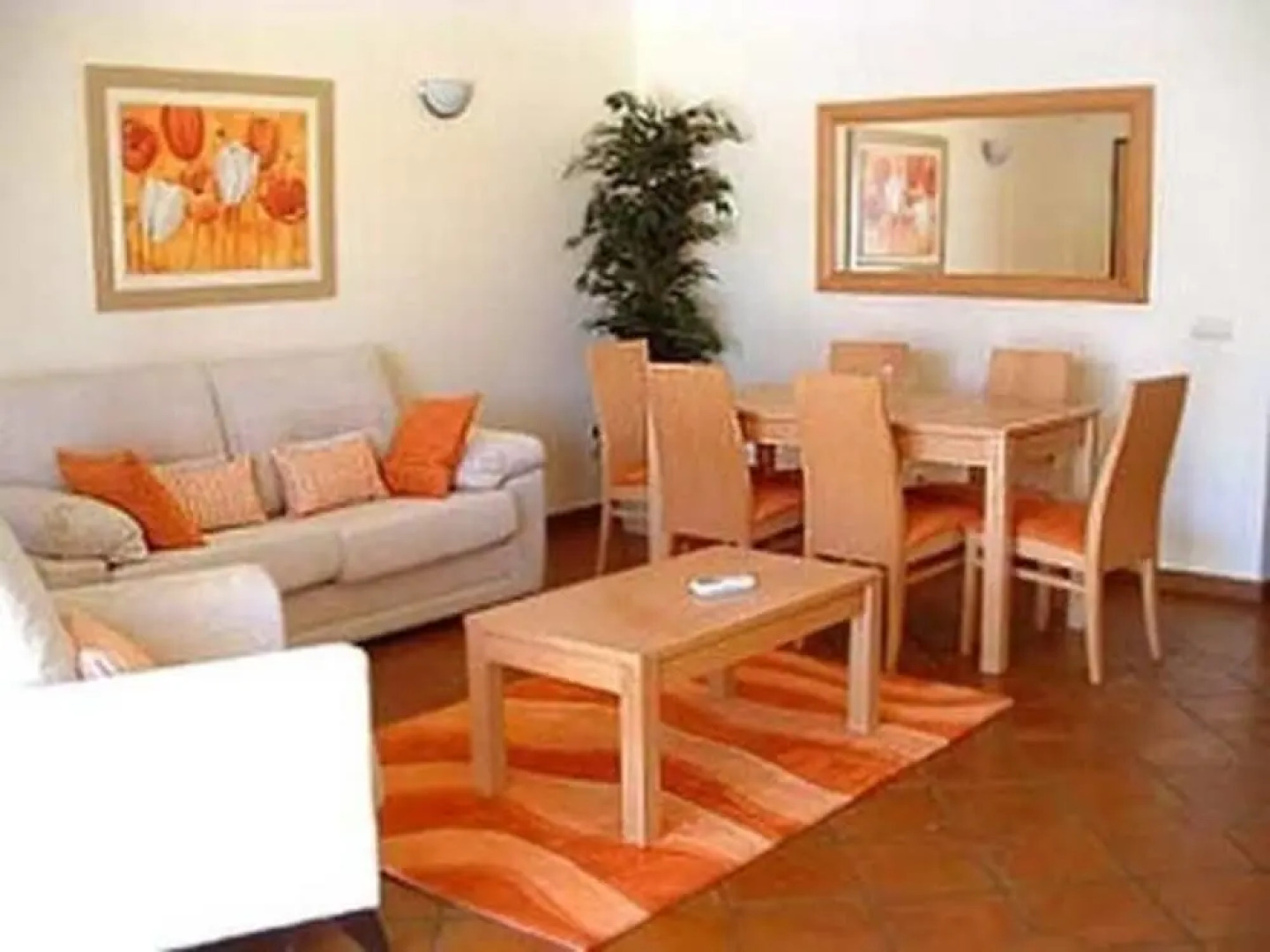 Domus Iberica Burgau Apts & Villas