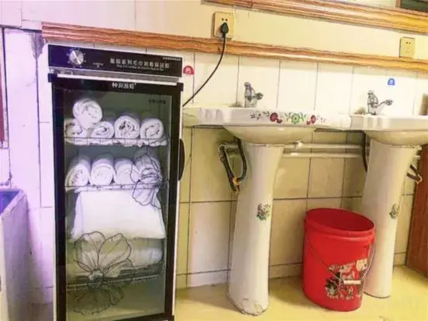 Luhuo Amacang Homestay