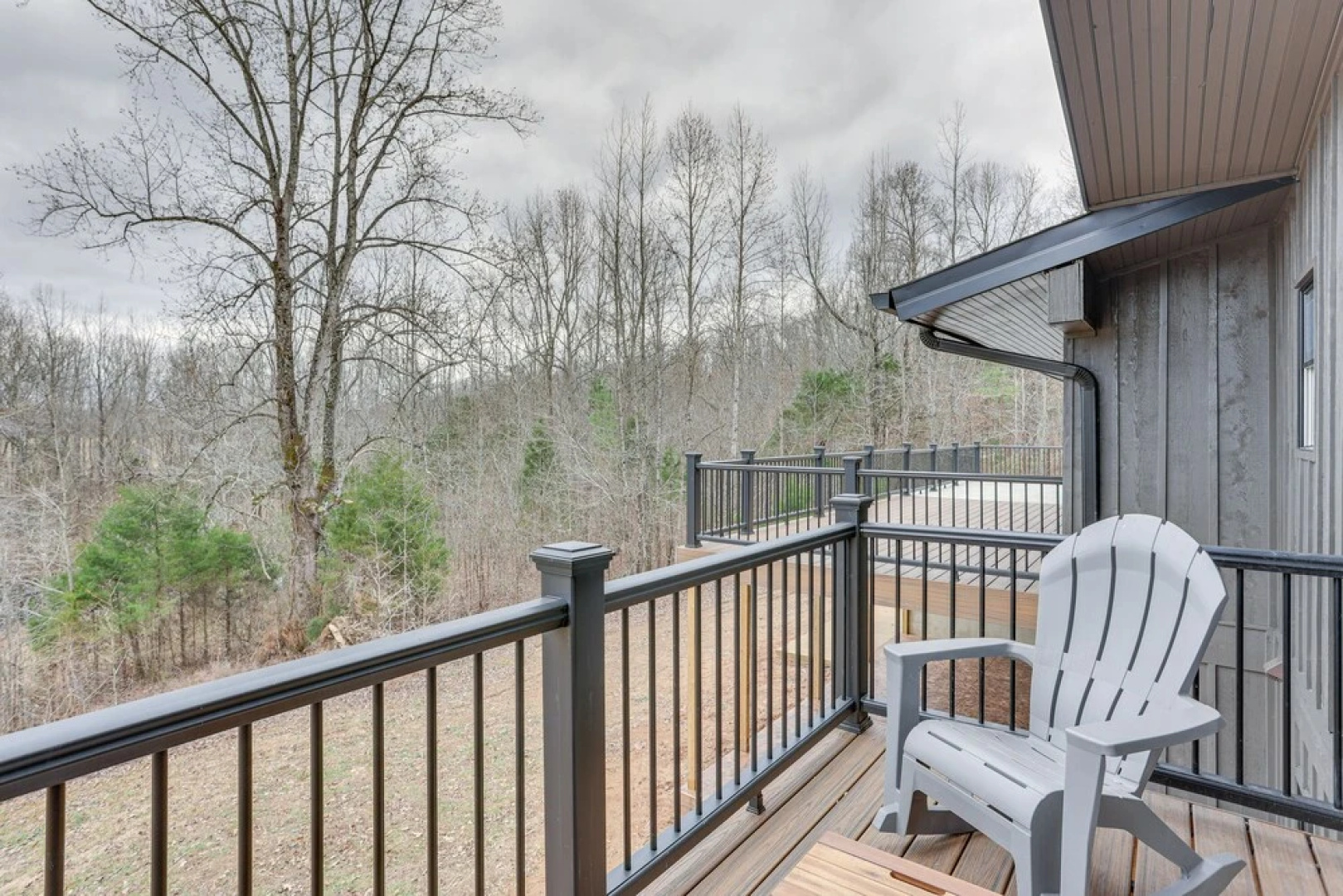 'the Duck Farm' Sugar Tree Hideaway w/ Yard!