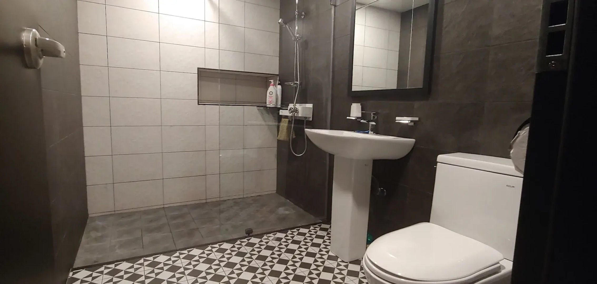 Mokpo White Windmill Guesthouse