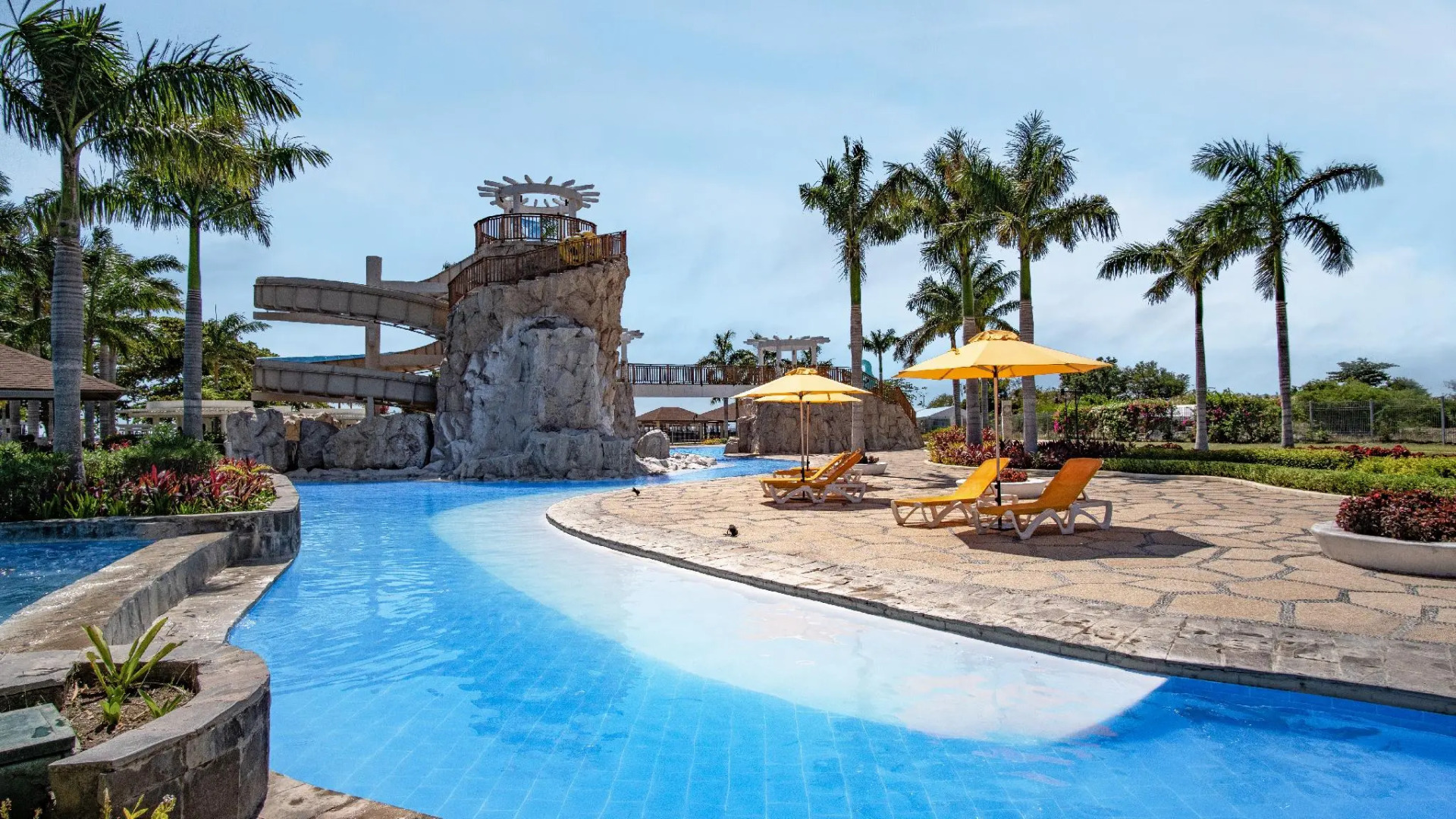 Crusoe Cabins Casobe