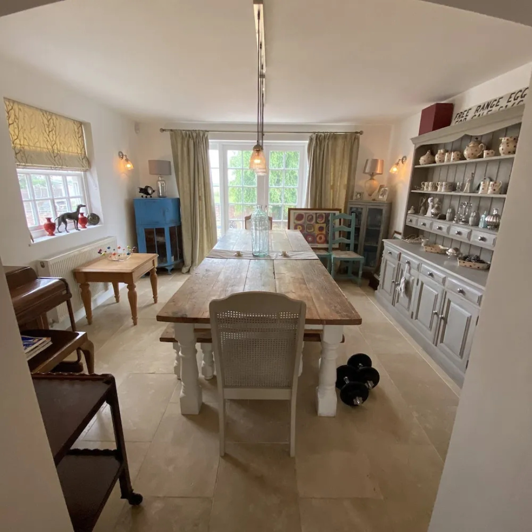French Vintage Cottage in the Heart of the Fens