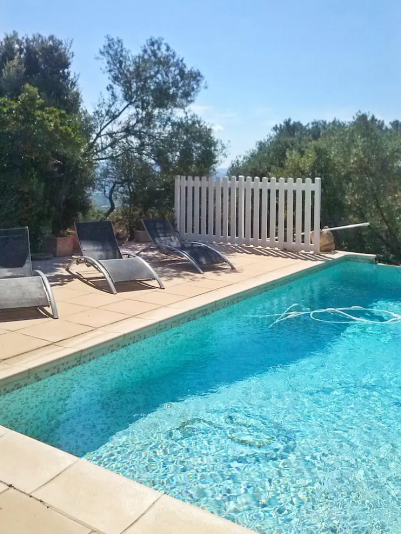 House With 4 Bedrooms in Figari, With Wonderful sea View, Private Pool