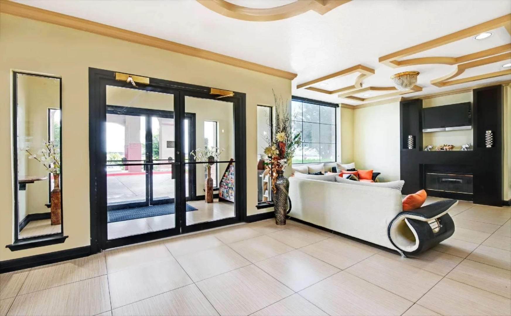 SureStay Plus by Best Western San Antonio Airport