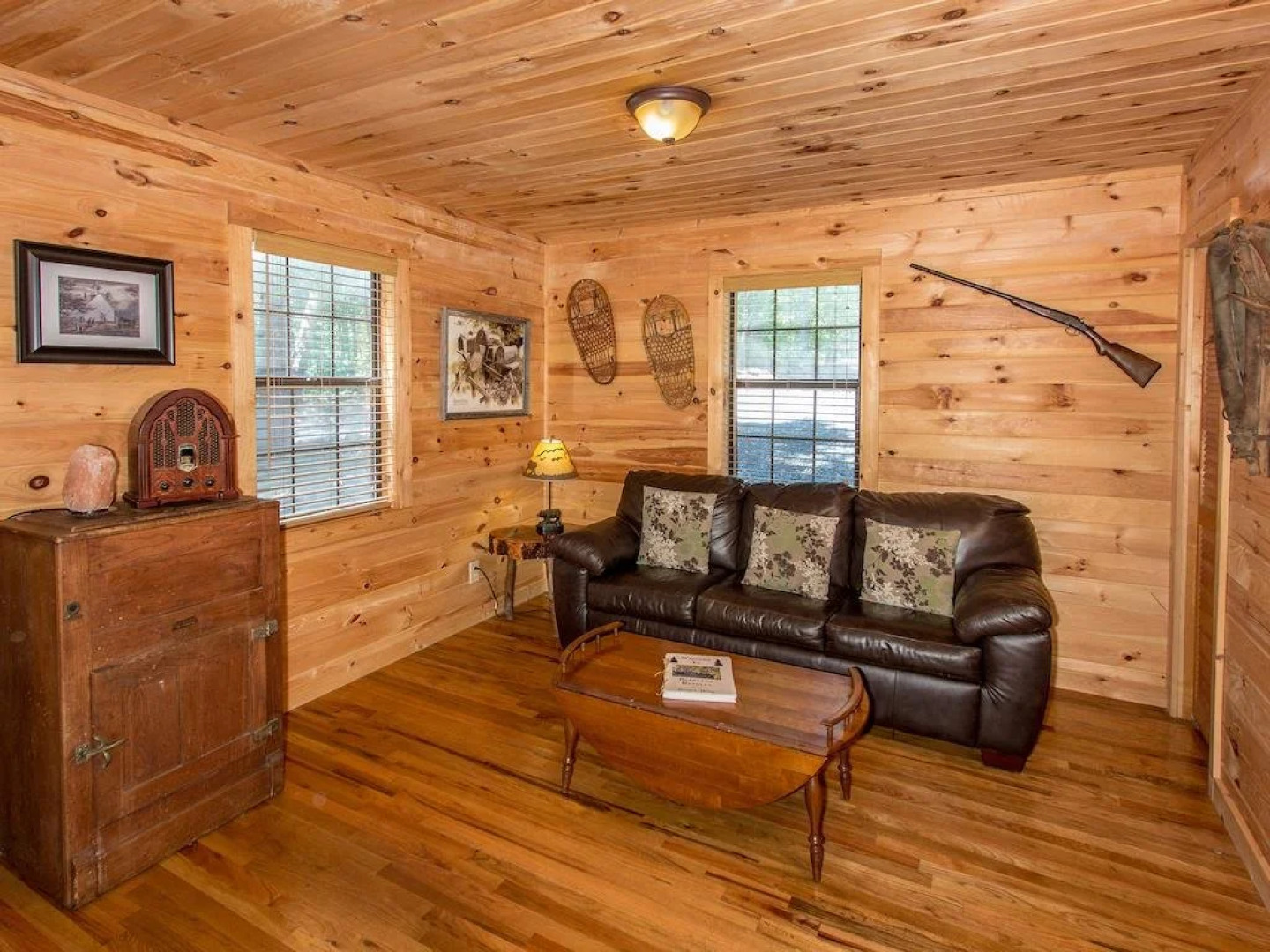 Bearadise Retreat Cabin