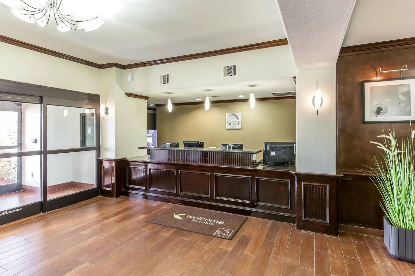 Sleep Inn & Suites Bush Intercontinental - IAH East