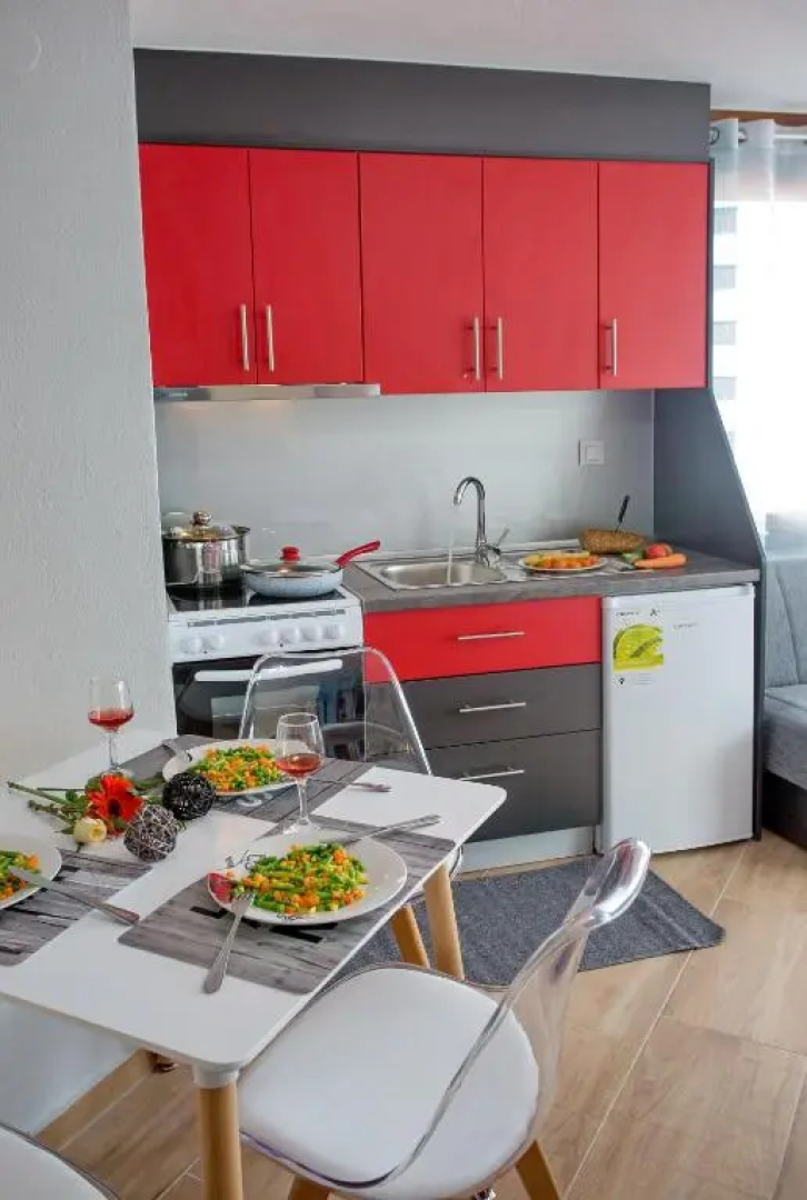 Rent House Karavi