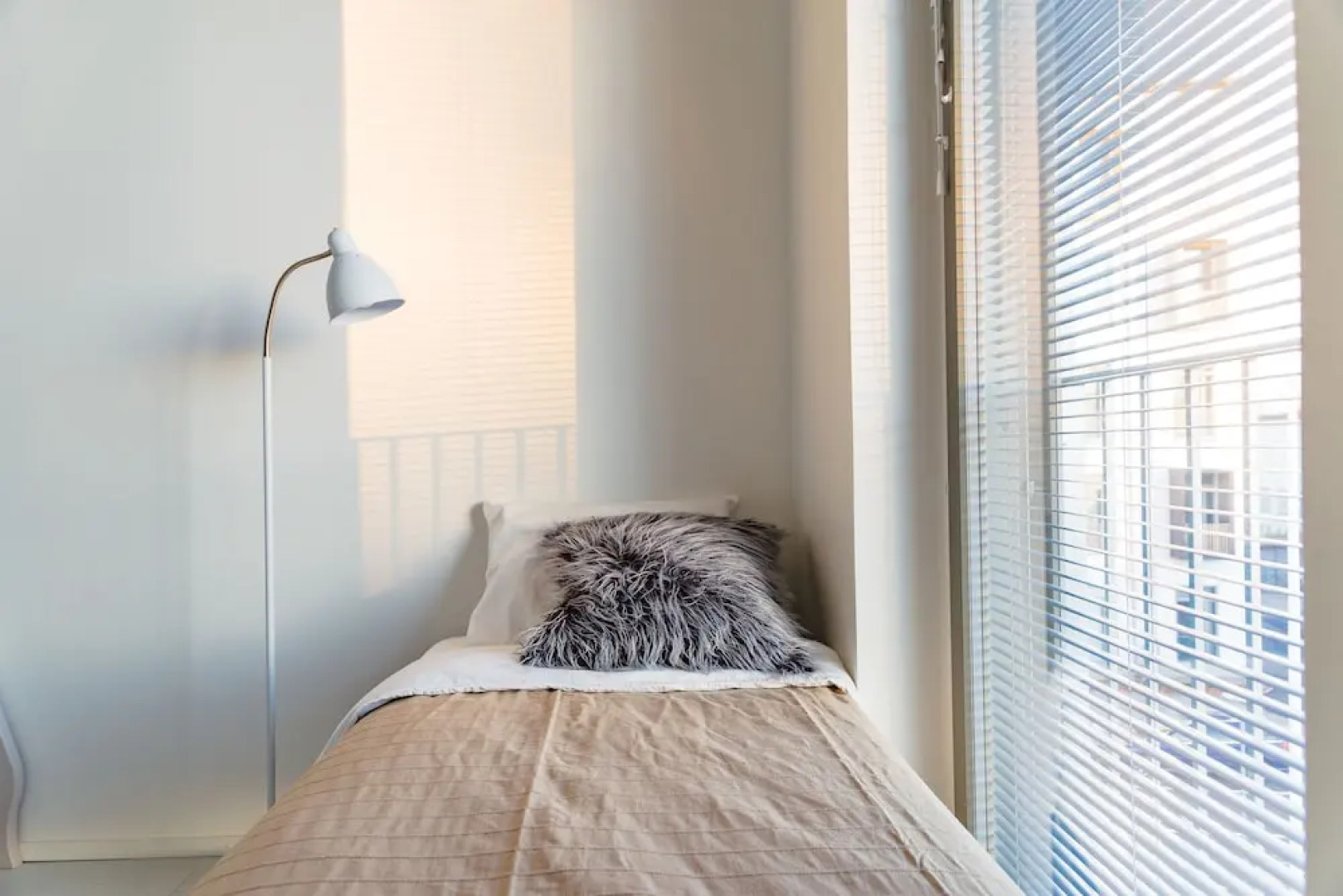 SSA Spot modern 3-room apt ID 5001B27