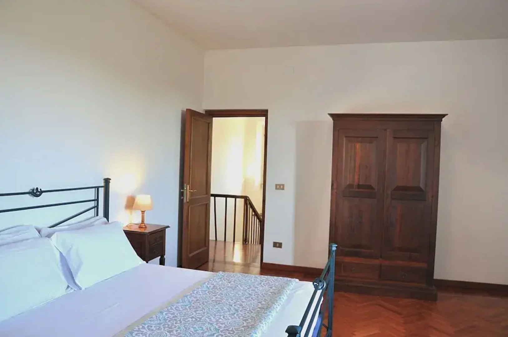 Villa Montecasciano - 8 Sleeps Private Garden